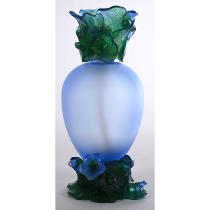 DAUM France. LAMPE BERGER en pâte de verre...