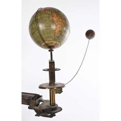 PLANETARY with cast-iron base. On the base,...