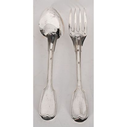 SET OF 12 TABLE COUVERTS in solid silver...