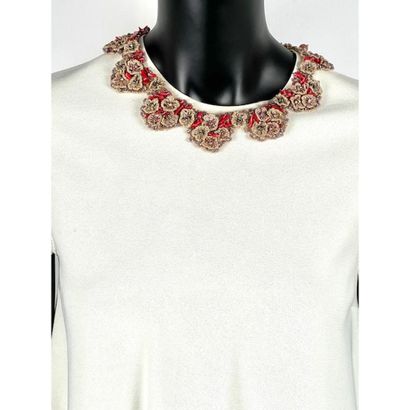 VALENTINO. Robe courte évasée en viscose...