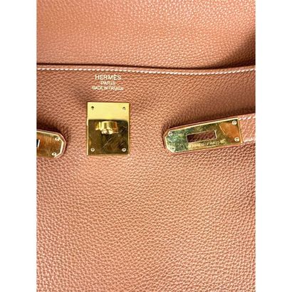 HERMES 2014.Sac Kelly (35cm) en cuir grainé...