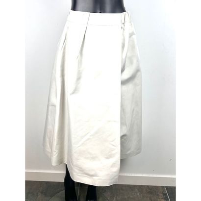 DICE KAYEK. Jupe évasée à plis plats en coton...
