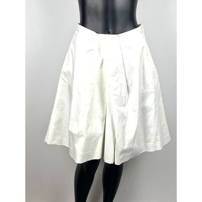 DSQUARED. Jupe à plis plats en épais coton...