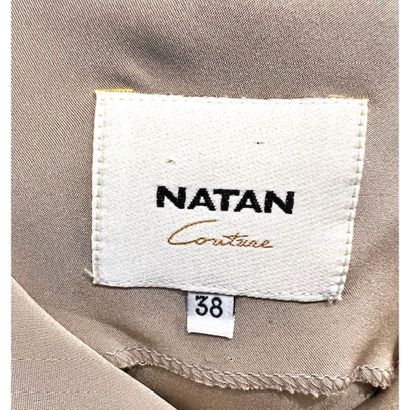 NATAN. Robe fluide sans manche en viscose...