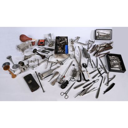 IMPORTANT LOT d’outils pour la médecine et...