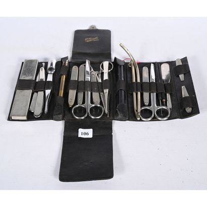 PETITE TROUSSE DE MEDECIN de la Maison SIMAL,...