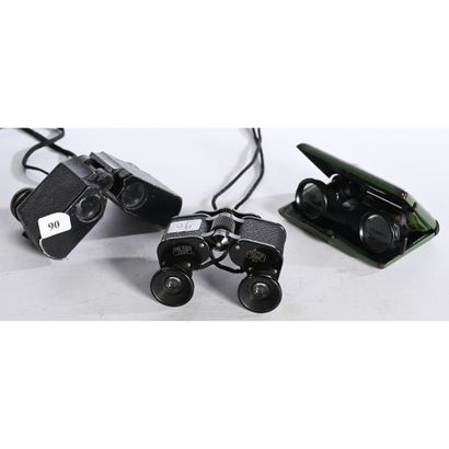 3 PAIRES DE JUMELLES dont une originale et...