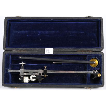 TENSIOMETRE SCHMIDT dans son coffret. On...