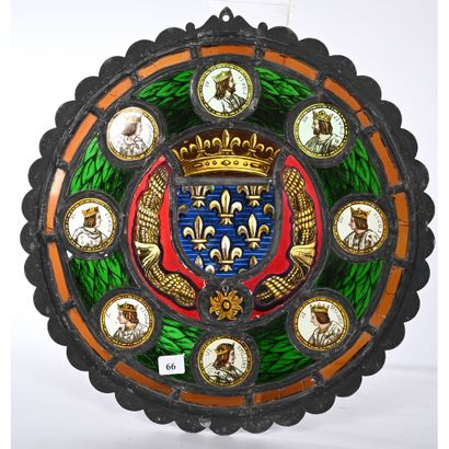 Polychrome tondo GLASS decorated with a coat...