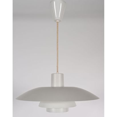 POULSEN. LUSTRE SUSPENSION. Circa 1970.