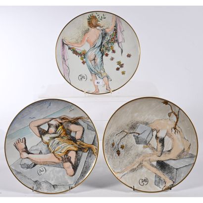 DALI Salvador. SET OF 3 porcelain ASSIETTES...