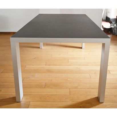 FIFTY DINING TABLE with extensions on 4 legs...