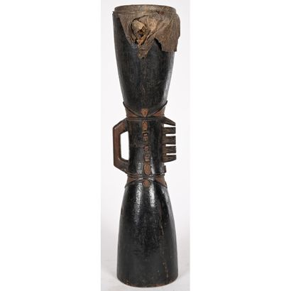 TAMBOUR SABLIER KUNDU. Sepik. H.67.