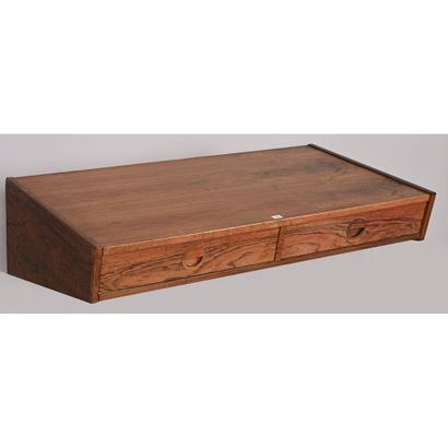 THYGESEN Rud et Johnny SORENSEN. BUREAU D’APPLIQUE...