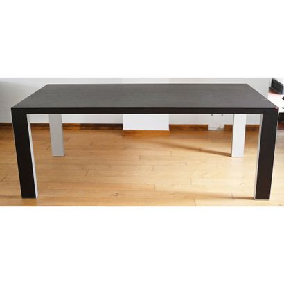 FIFTY DINING TABLE with extensions on 4 legs...
