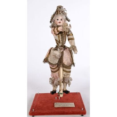Porcelain and fabric MAROTTE À MUSIQUE representing...
