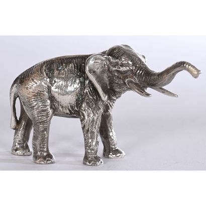 ELEPHANT in sterling silver hallmarked Minerve....