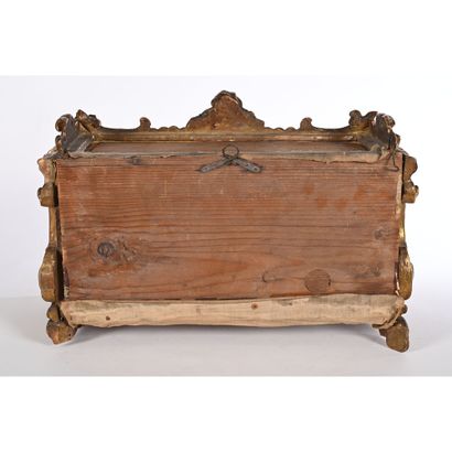 PETITE VITRINE VENITIENNE en bois doré et...