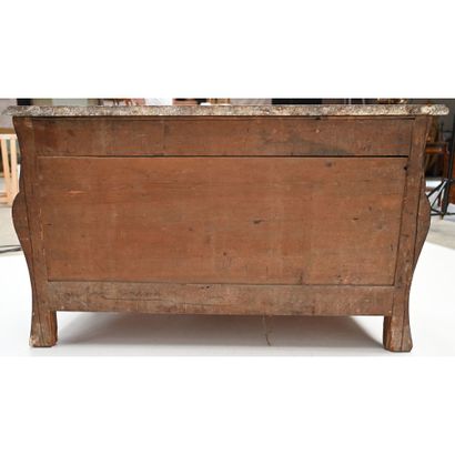 SPECTACULAIRE COMMODE TOMBEAU LOUIS XV galbée...