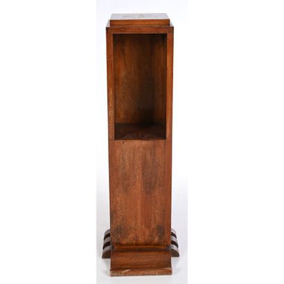 ART DECO square-section GAINE. Base with...
