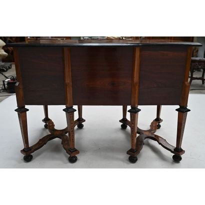 BUREAU MAZARIN «aux fleurs de jasmin» de...
