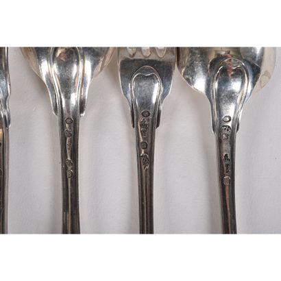 SERIE DE 6 COUVERTS en argent massif aux...