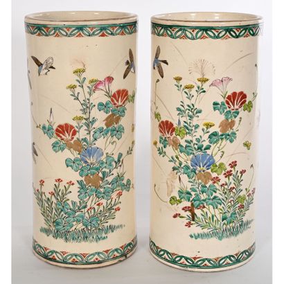 JAPAN. Pair of scroll vases with polychrome...