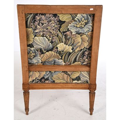 LOUIS XVI BERGERE in molded beech. Square...