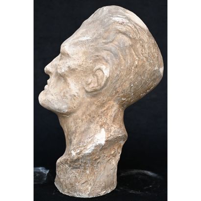 VERY EXPRESSIVE 40's MEN'S HEAD in plaster...
