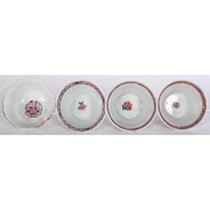 4 BOWLS and 4 SOUCOUPES in CHINA ROSE Family...