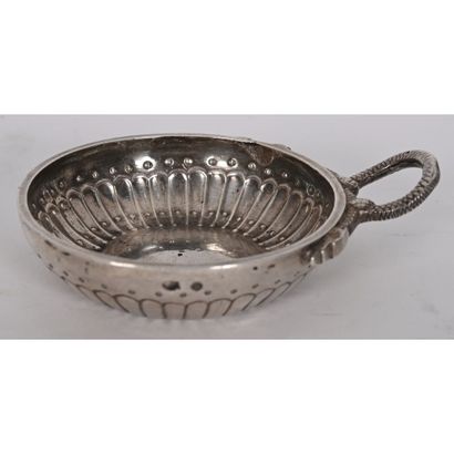 Silver TASTEVIN Paris 1789. It is decorated...