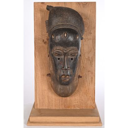 MASQUE BAOULÉ Côte d’Ivoire présenté sur...