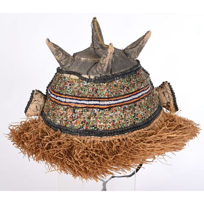 MASQUE YAKA Congo collecté vers 1950. H....