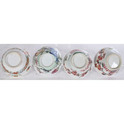 4 BOWLS and 4 SOUCOUPES in CHINA ROSE Family...