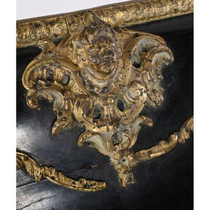 CARTEL LOUIS XV et son cul de lampe en bois...