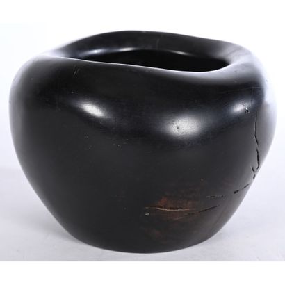 NOLL Alexandre. (1890-1970). COUPE en bois...