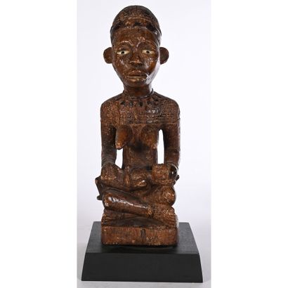 MATERNITÉ en bois et verre. Kongo, Gabon....