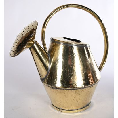 Yellow copper ARROSOIR with hoop handle....