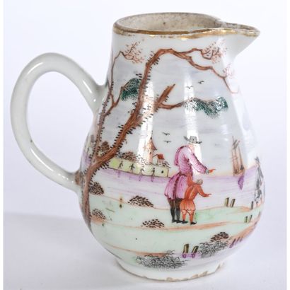 LITTLE porcelain VERSEUSE from the Compagnie...