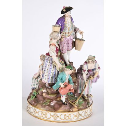 SAXE. NICE porcelain GROUP depicting gardening....