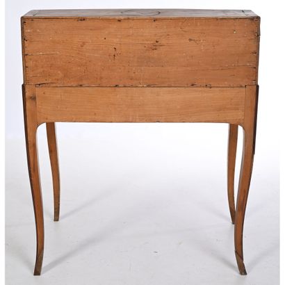 BUREAU DE PENTE en bois fruitier à décor...