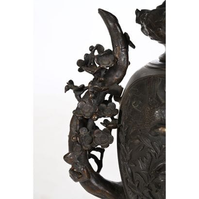 SPECTACULAR BRULE-PARFUM in bronze decorated...
