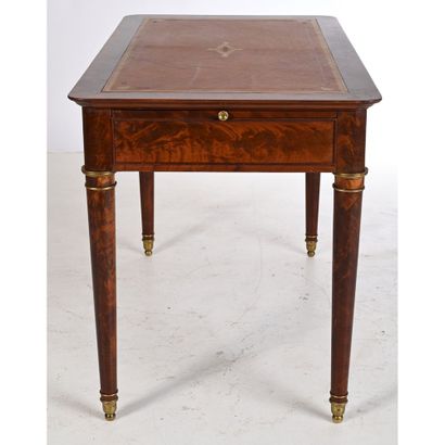 EMPIRE BUREAU in mahogany and mahogany veneer...