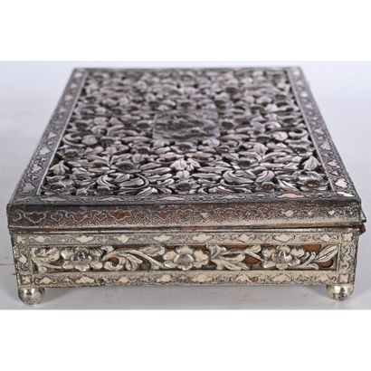 SMALL CASE in silver-plated and patinated...