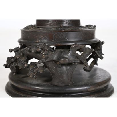 SPECTACULAR BRULE-PARFUM in bronze decorated...