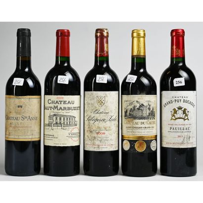 5 Btles Bordeaux dont 1 Btle Château GRAND...