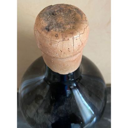 1 Impériale (6l) Bordeaux MOUEIX, 1982. (Belle...