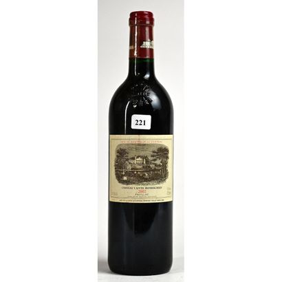 1 Btle Château LAFITE ROTHSCHILD, 2002. Bel...