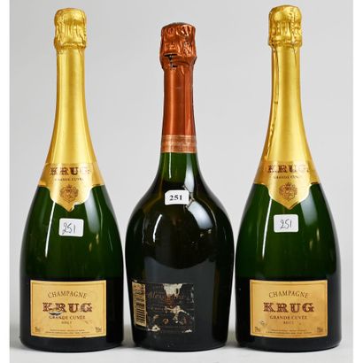 LOT de 3 Btles Champagne dont 2 Btles KRUG,...