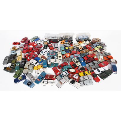 110 véhicules au 1/43ème toutes marques quelques-unes...